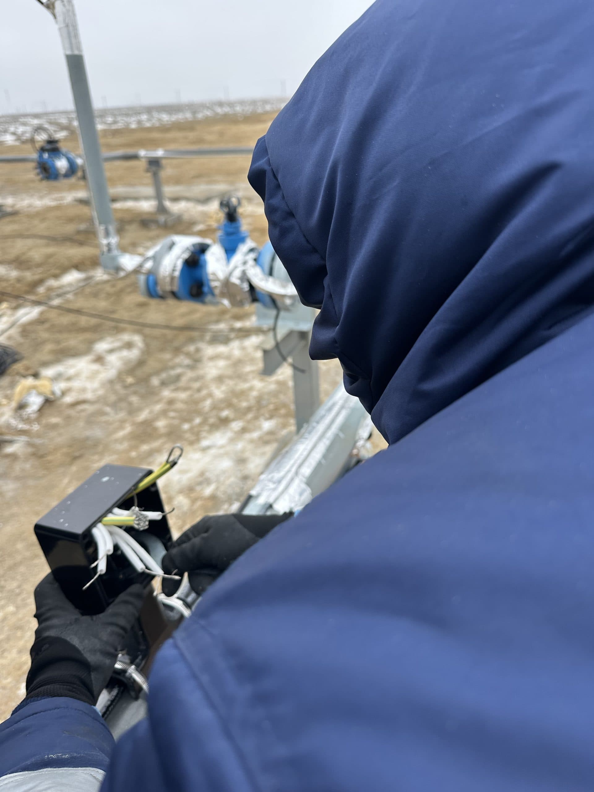 Масштаб и надежность: Электромонтажные работы полного цикла на месторождении «Западная Прорва»